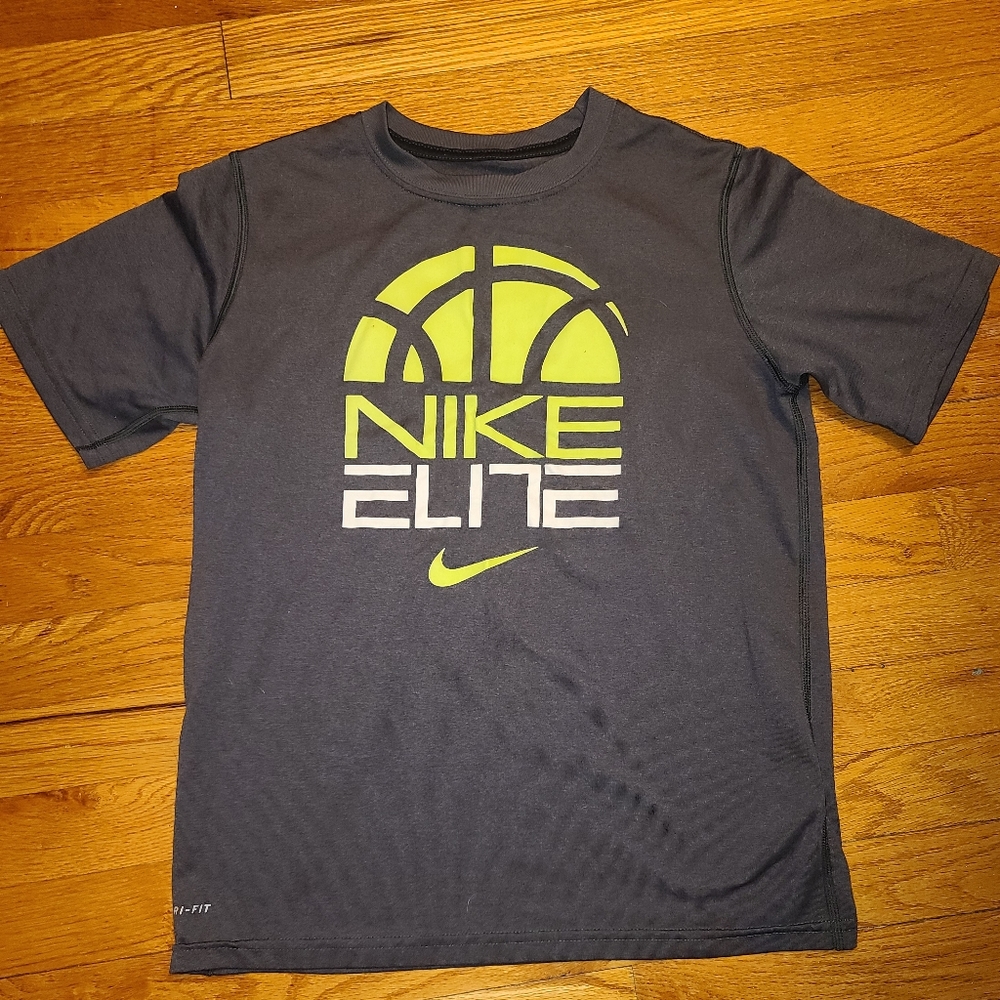 Boy's Nike Elite Tee